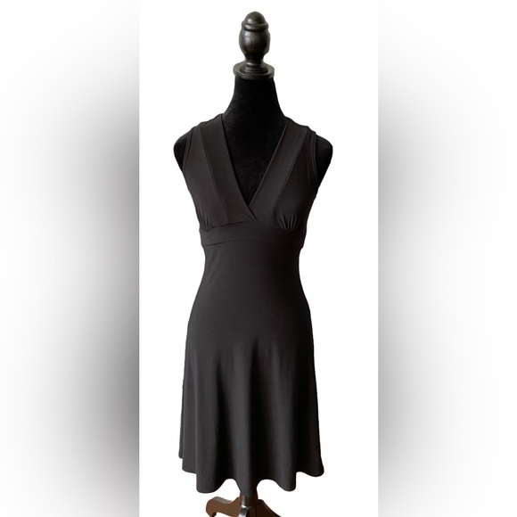 B Darlin: Black Dress - Picture 4 of 17